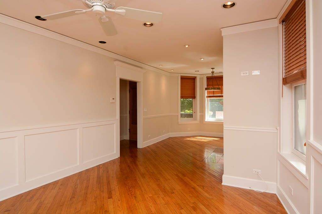 3614 N Bosworth Avenue - Photo 12