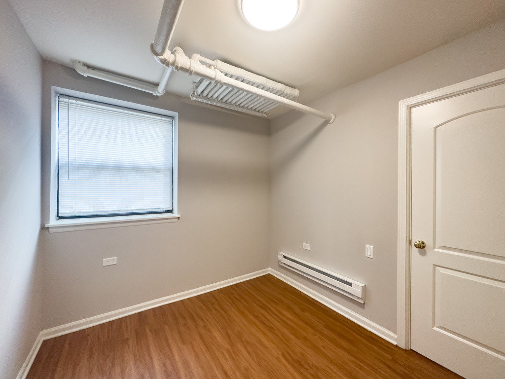 5748 N Winthrop Avenue - Photo 12