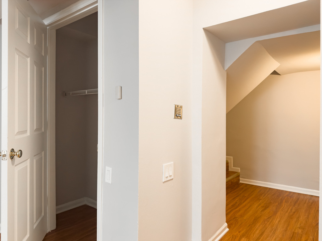 5748 N Winthrop Avenue - Photo 4