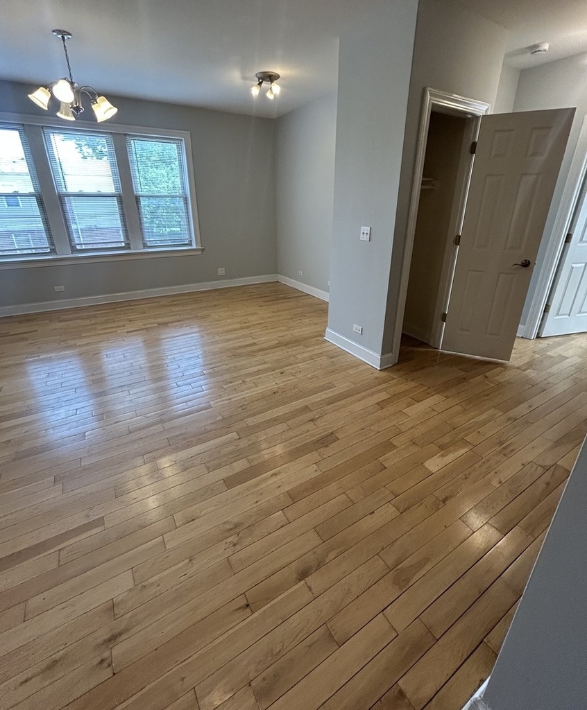 4542 W George Street - Photo 2