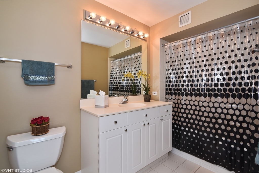 1640 Maple Avenue - Photo 5