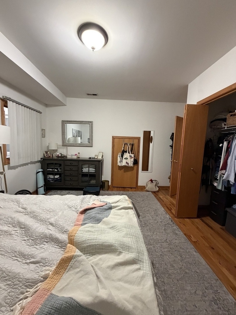 865 W Buckingham Place - Photo 5