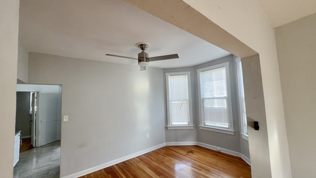 2531 N Tripp Avenue - Photo 5