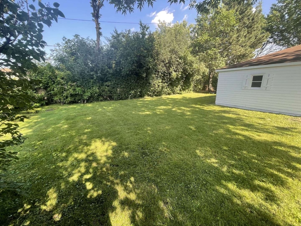 9521 N Kildare Avenue - Photo 8