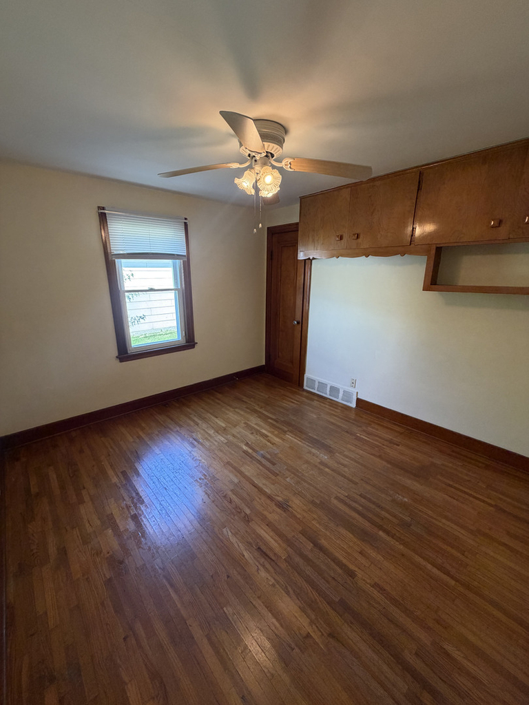 1903 Nicholson Street - Photo 9