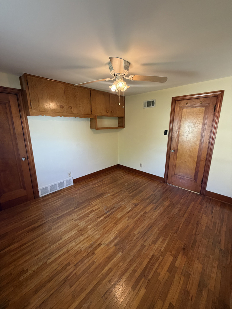1903 Nicholson Street - Photo 8
