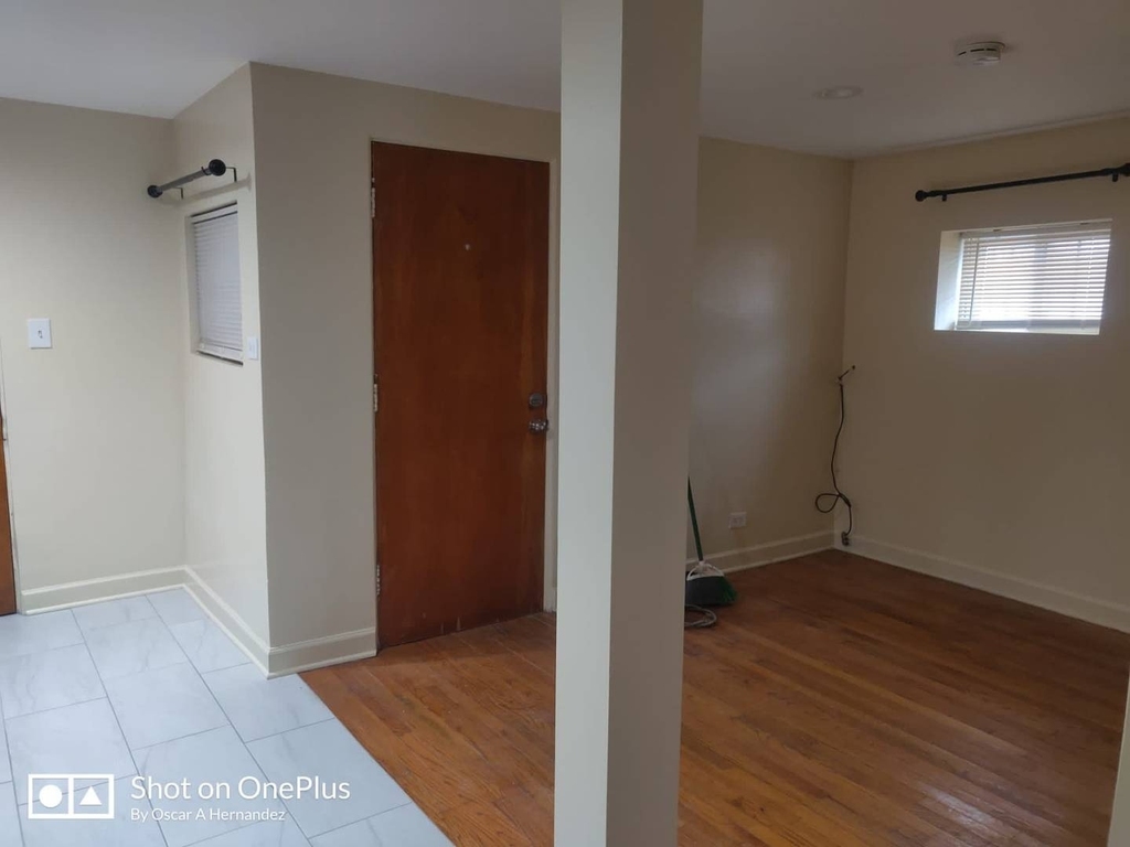 5205 W Drummond Place - Photo 3