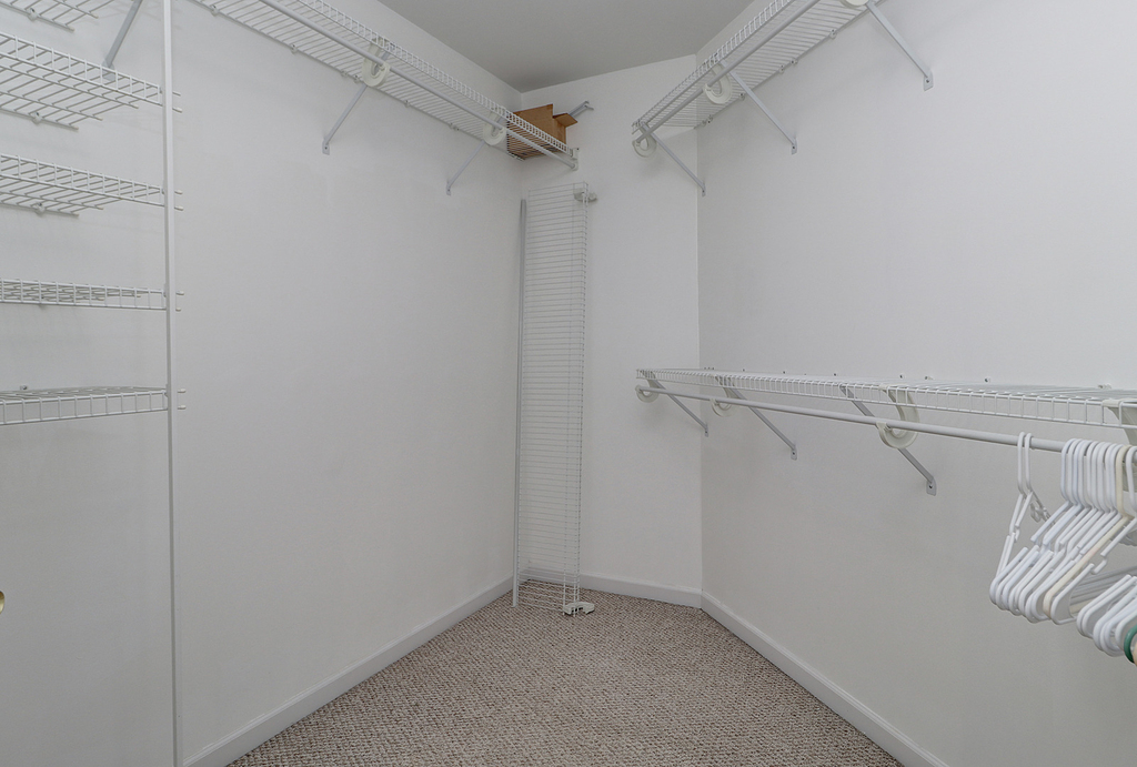16046 Fairfield Drive - Photo 18