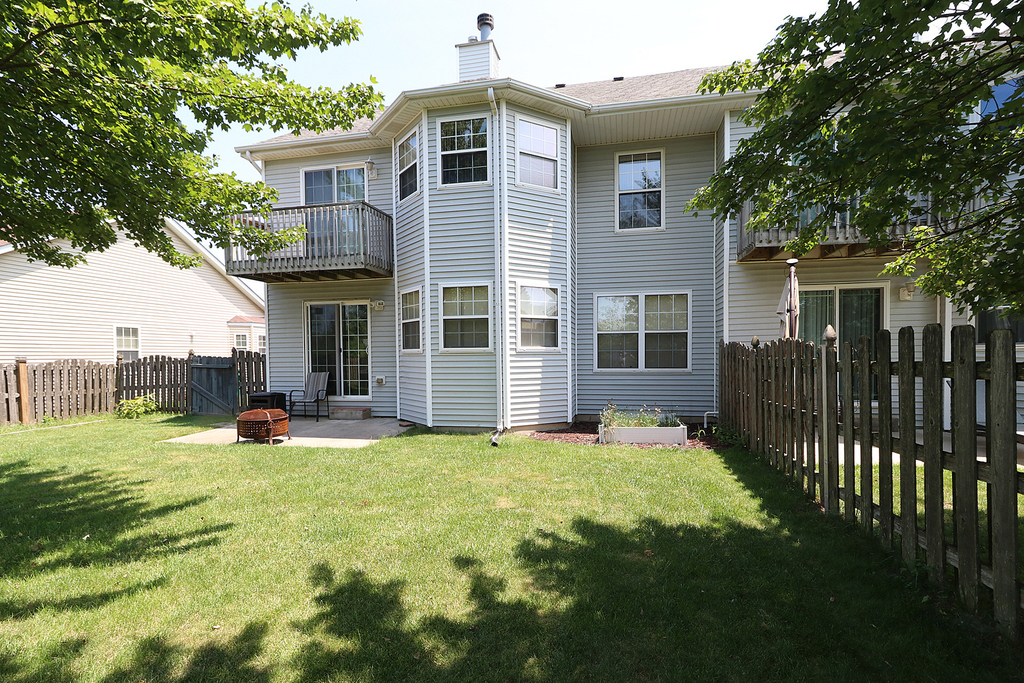 16046 Fairfield Drive - Photo 1