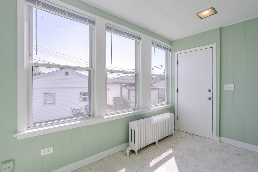 5515 N Monitor Avenue - Photo 15