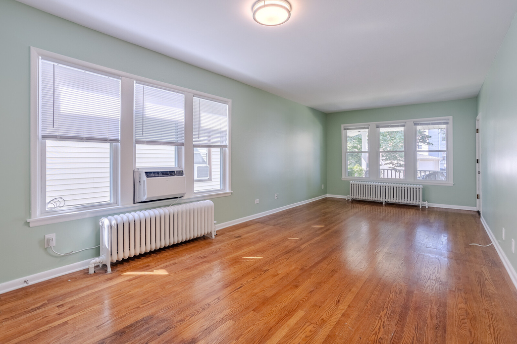 5515 N Monitor Avenue - Photo 4