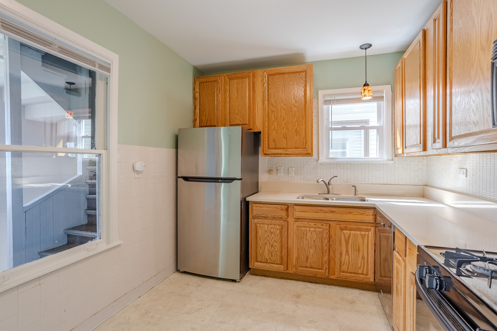 5515 N Monitor Avenue - Photo 12