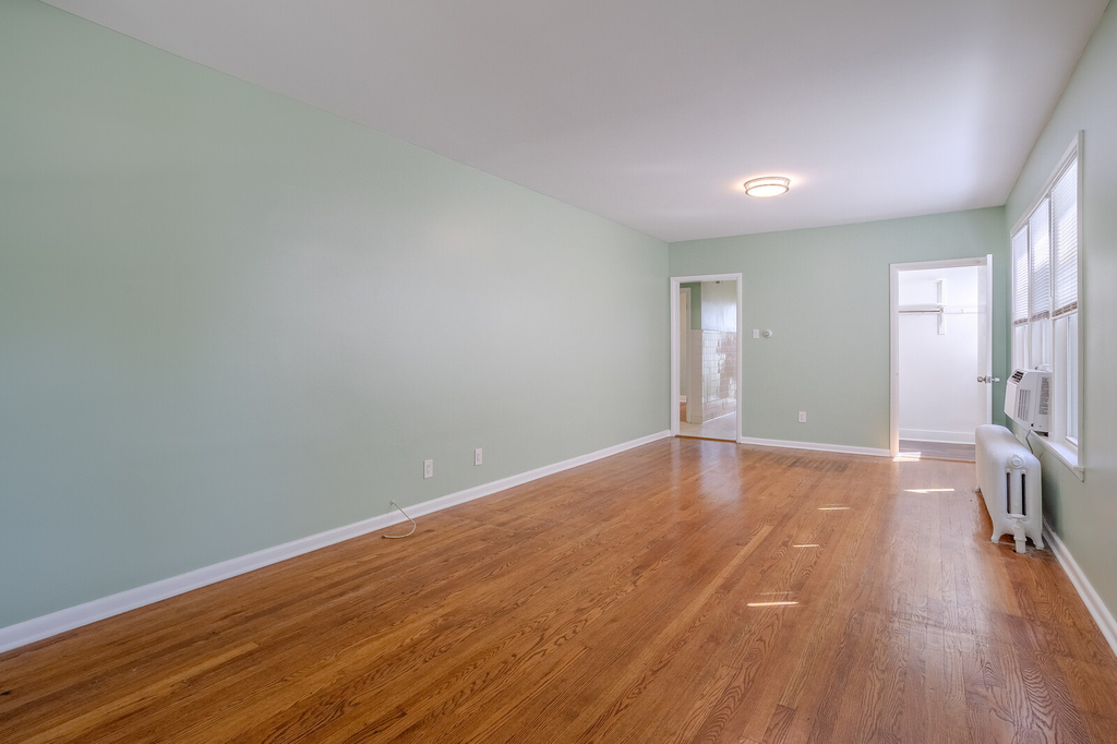 5515 N Monitor Avenue - Photo 3