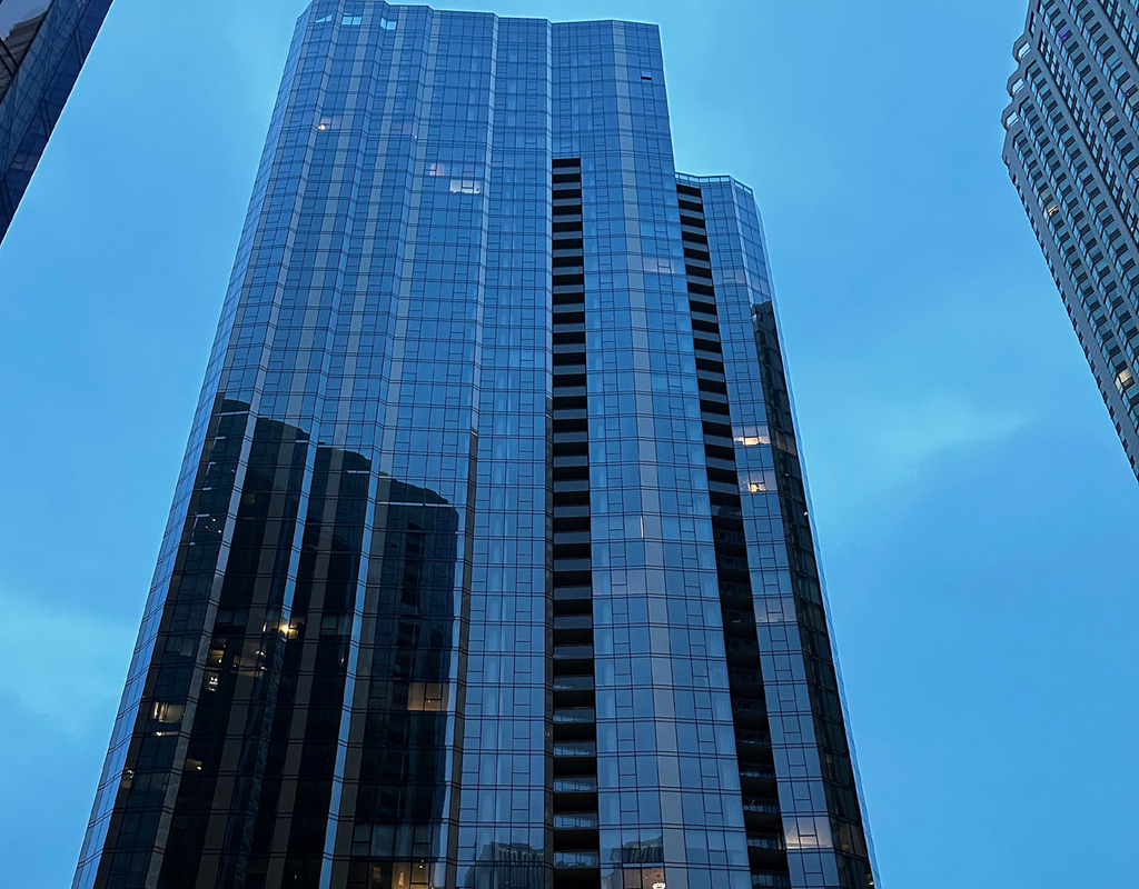 211 N Harbor Drive - Photo 0
