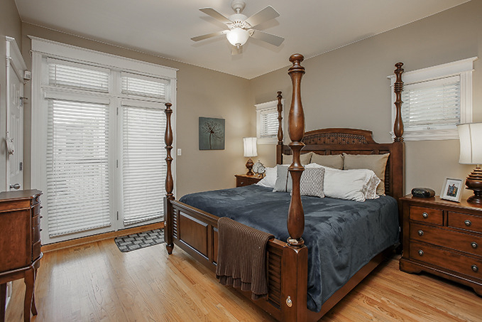 3836 N Janssen Avenue - Photo 7