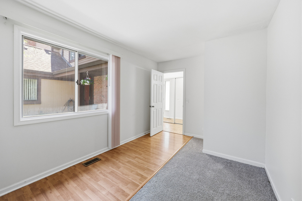 1542 Anderson Lane - Photo 13