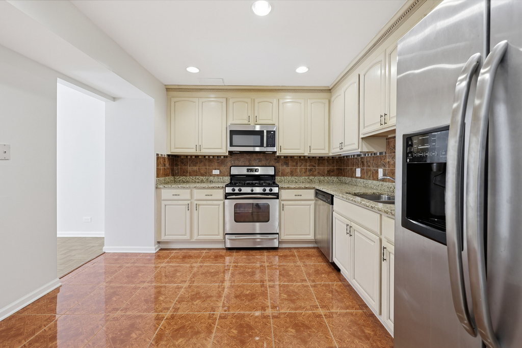 1542 Anderson Lane - Photo 11