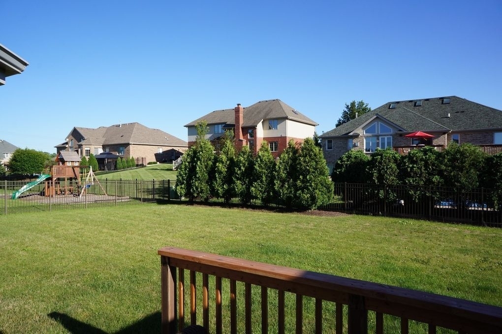 8566 Huckins Drive - Photo 26
