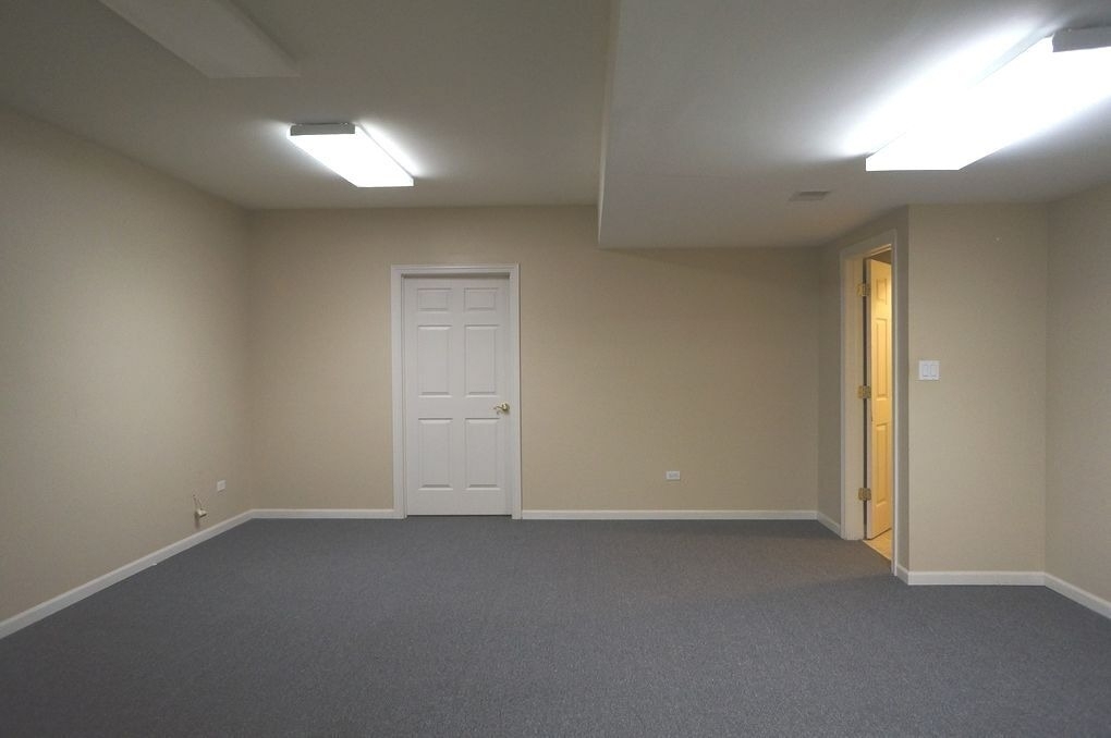 8566 Huckins Drive - Photo 21