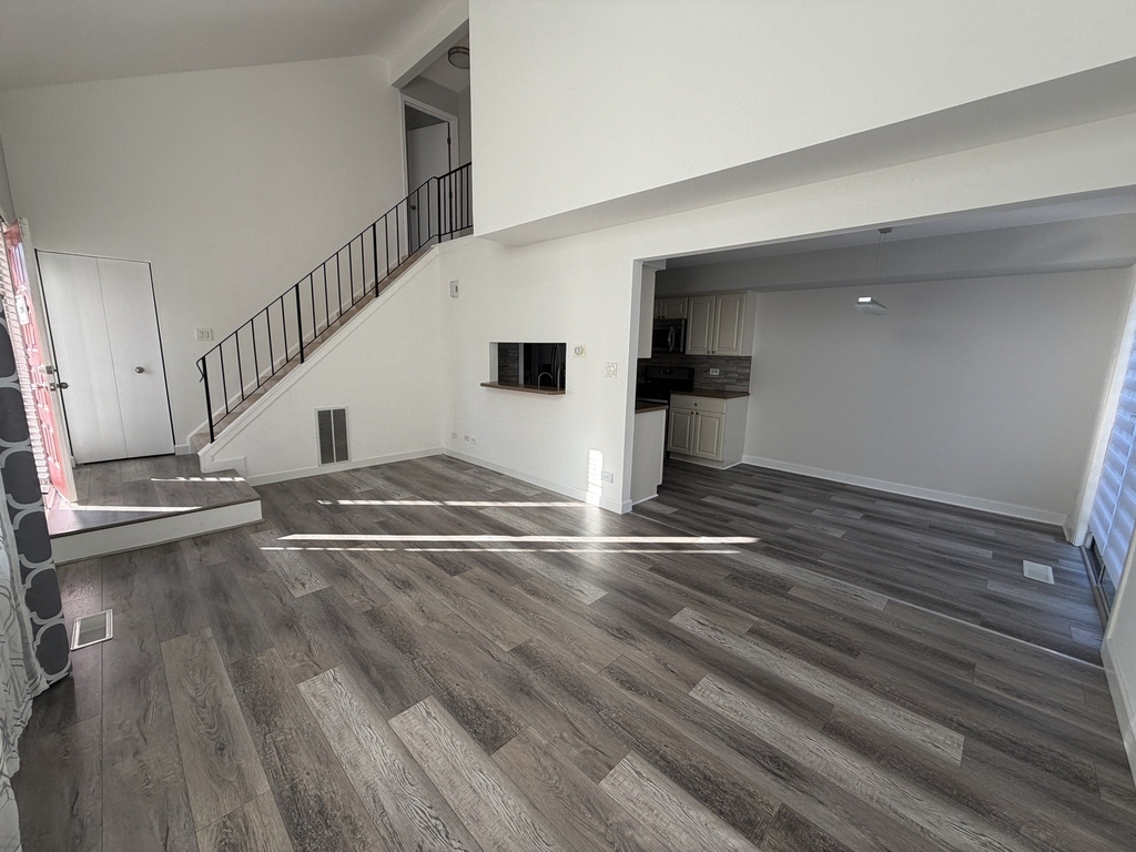 371 Wisteria Drive - Photo 1