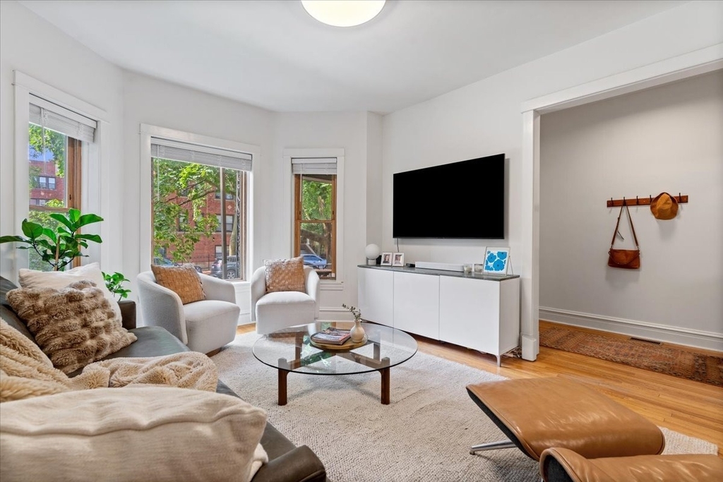 2206 W Eastwood Avenue - Photo 4