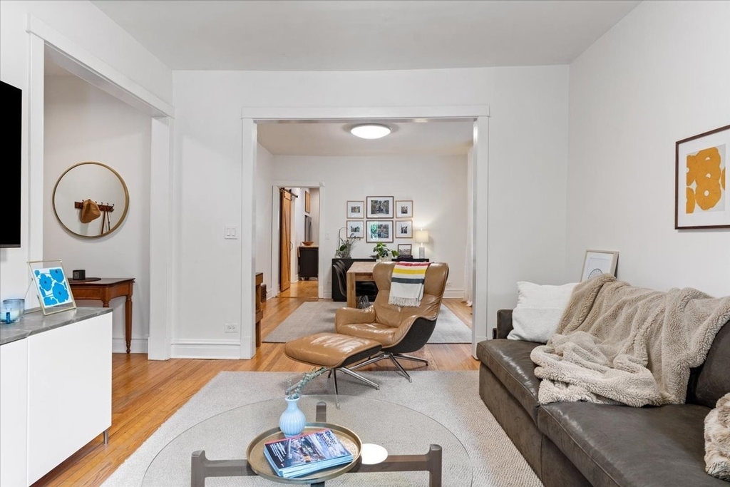 2206 W Eastwood Avenue - Photo 5