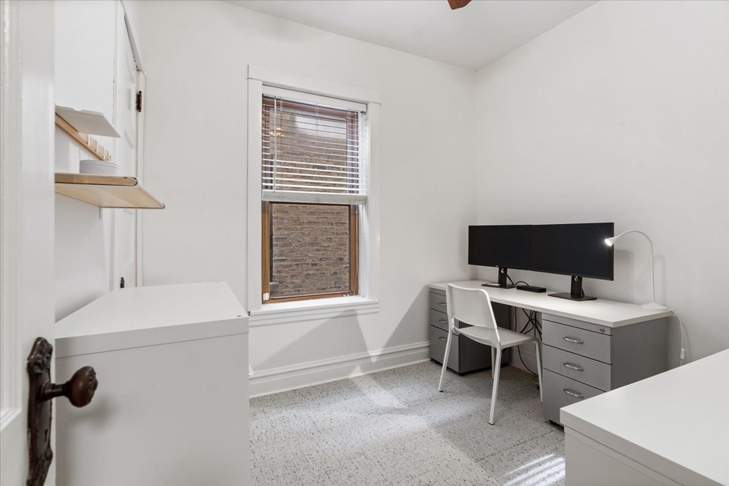 2206 W Eastwood Avenue - Photo 15