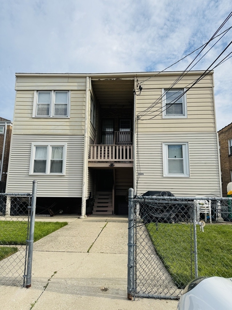 2626 W Balmoral Avenue - Photo 12