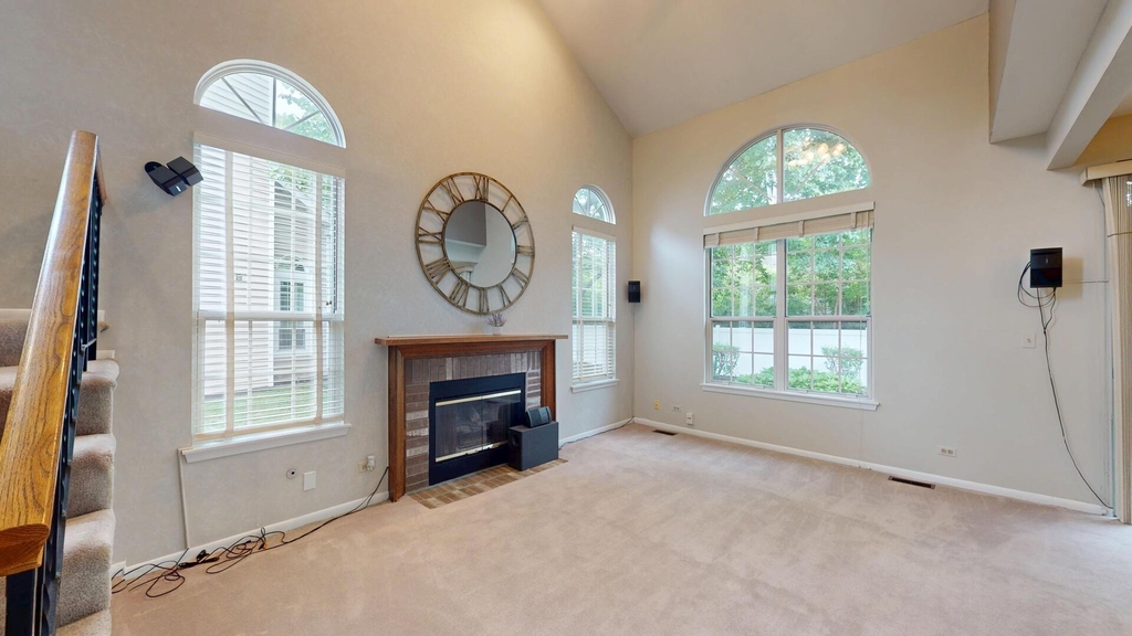 1237 Cranbrook Drive - Photo 4
