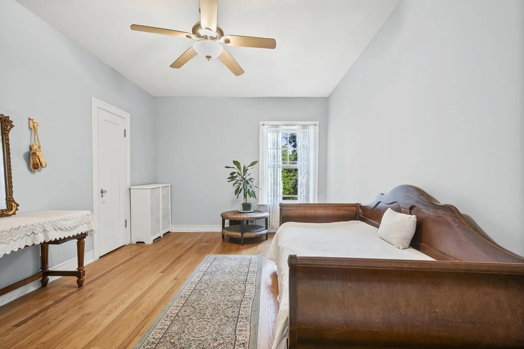 906 Oakton Street - Photo 16