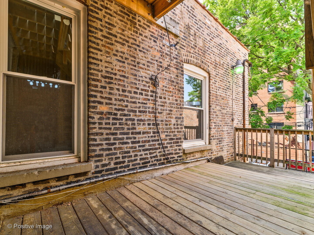 1618 W Chicago Avenue - Photo 18