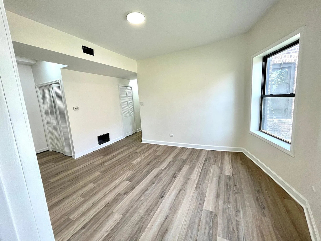 5623 S Prairie Avenue - Photo 7