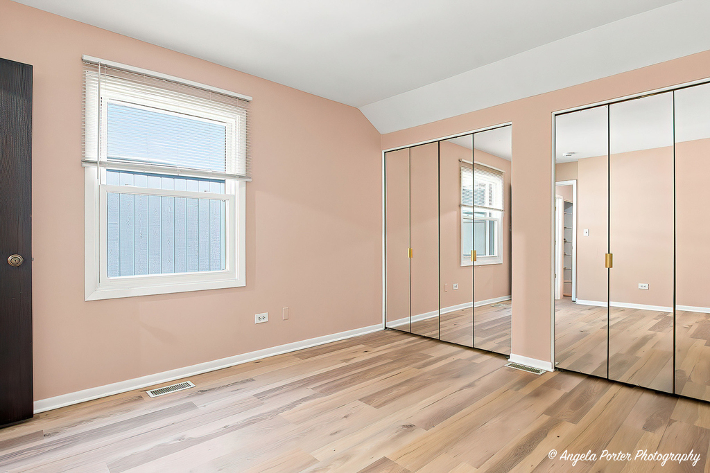 246 Shadowbend Drive - Photo 16