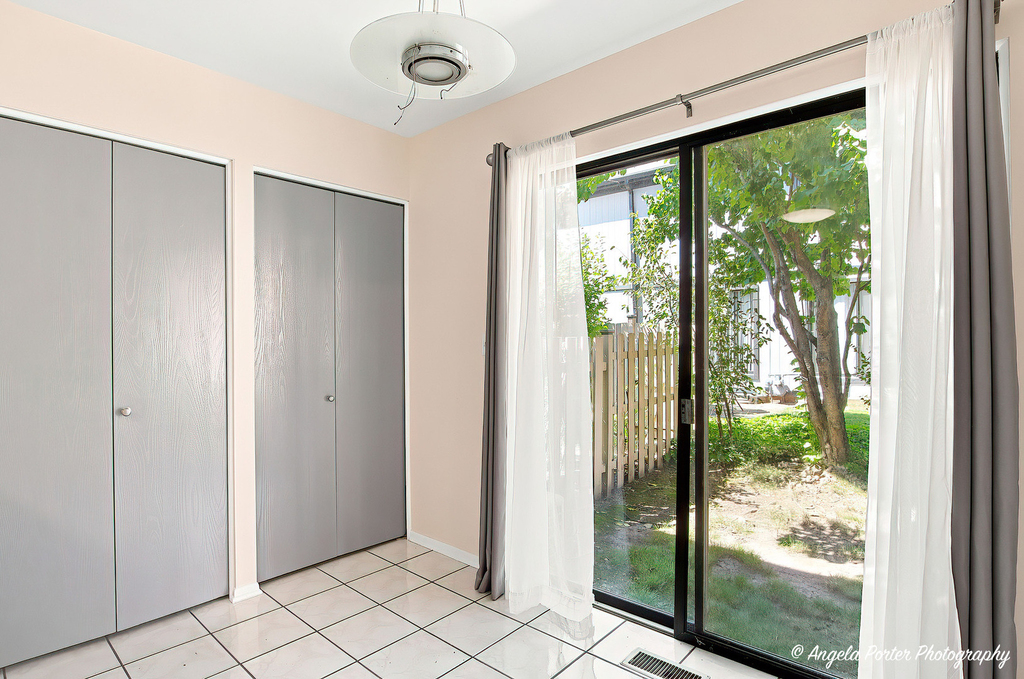 246 Shadowbend Drive - Photo 7