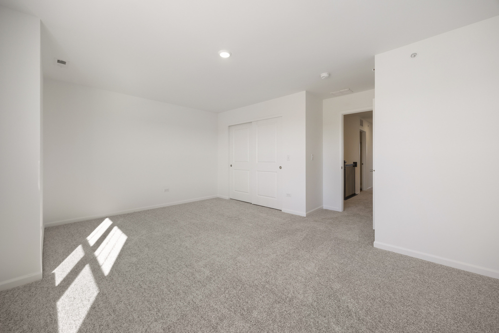 668 Cassia Court - Photo 18