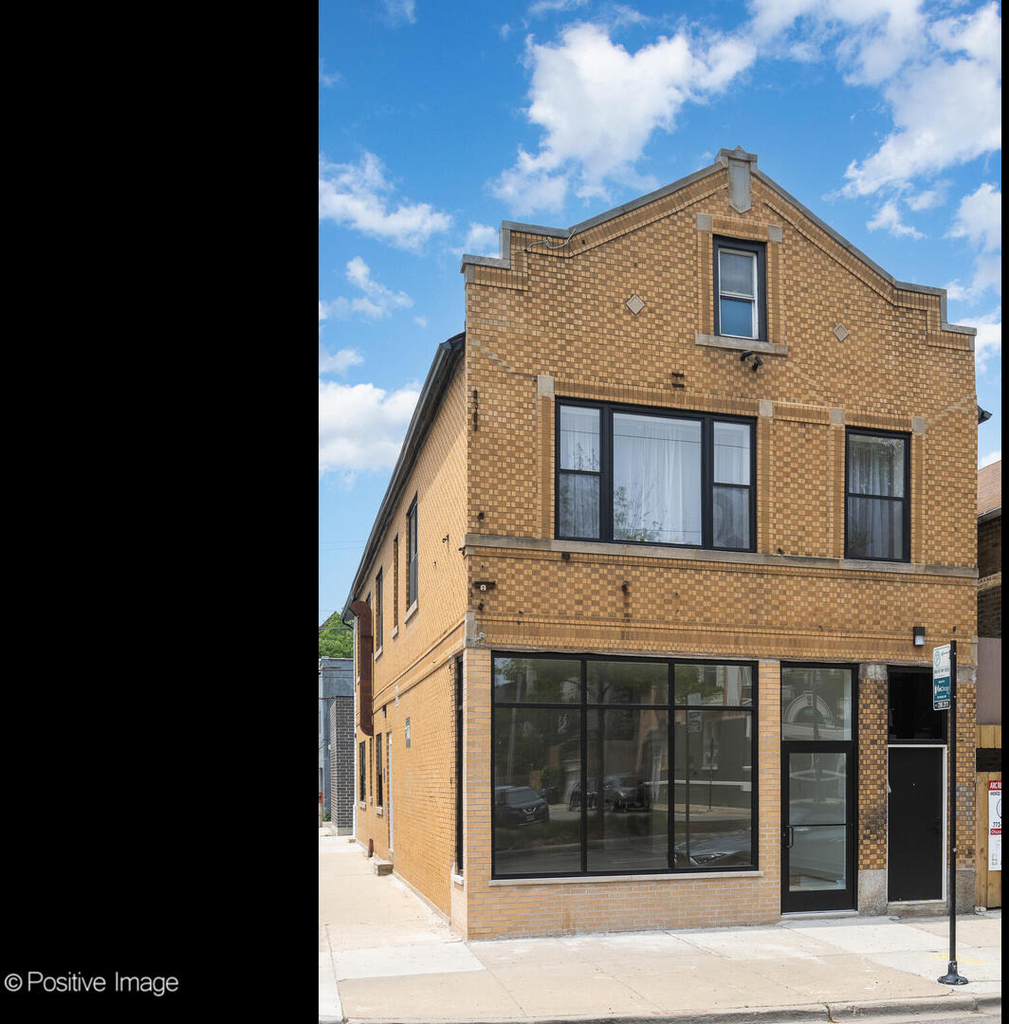846 N Ashland Avenue - Photo 0