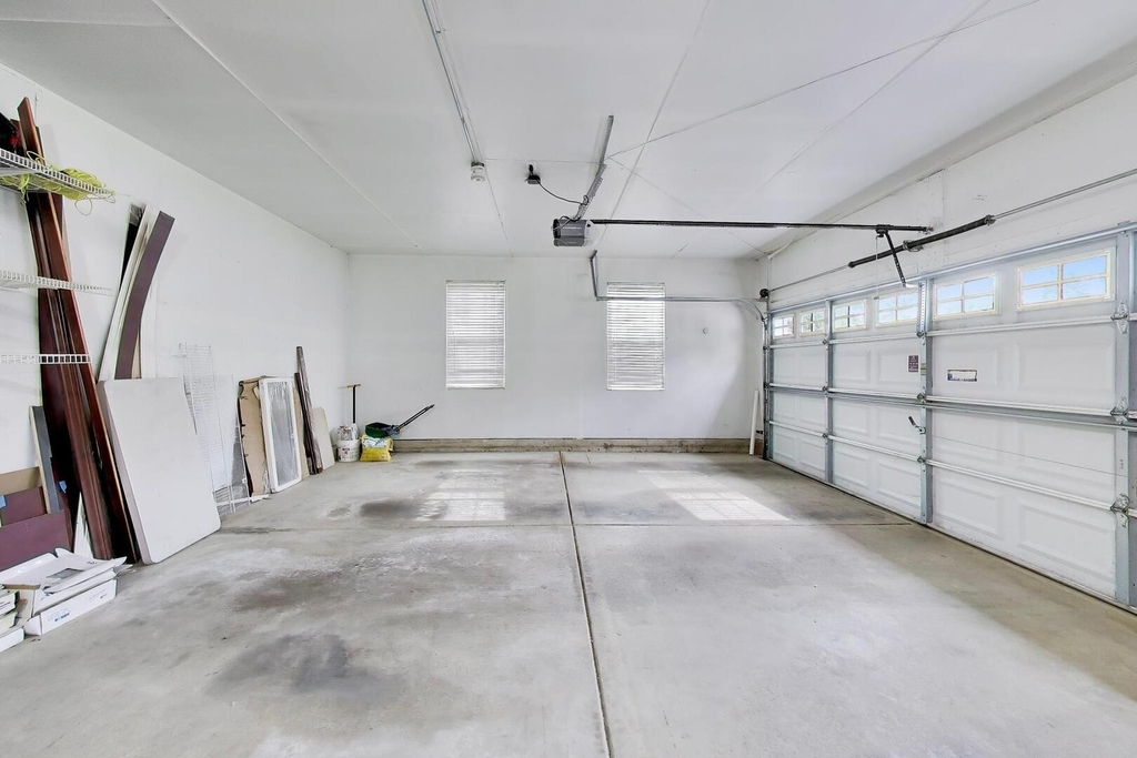 501 Tuscany Drive - Photo 2