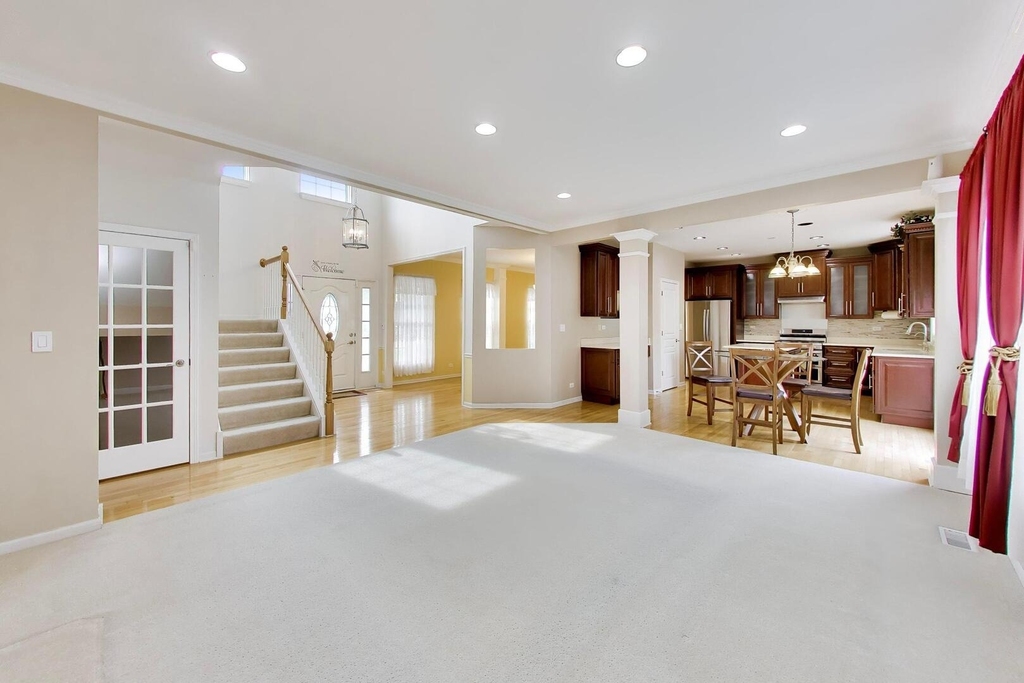 501 Tuscany Drive - Photo 5
