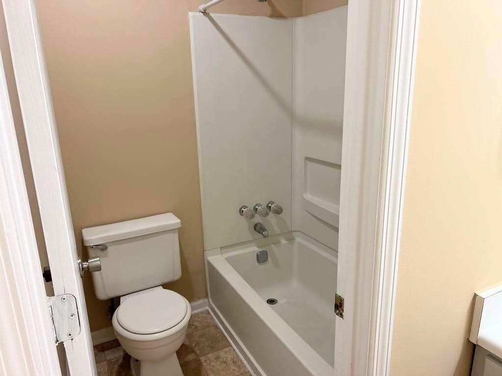 8067 Creekstone Way - Photo 11