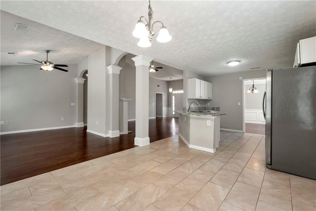 1480 Ridgemill Terrace - Photo 11