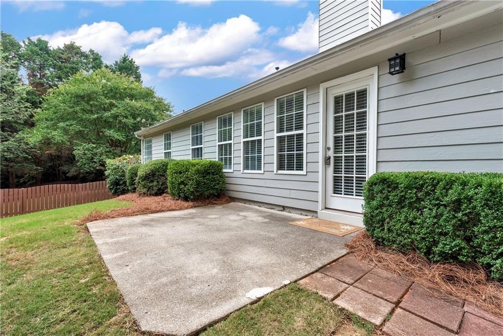 1480 Ridgemill Terrace - Photo 29