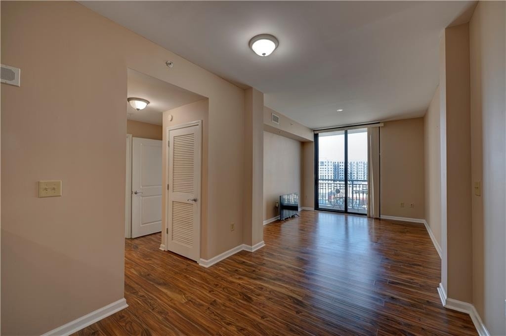 3040 Peachtree Road Road Nw - Photo 8