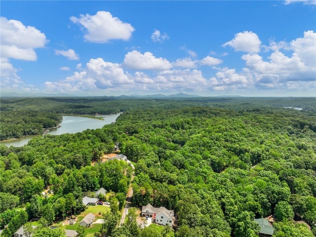 8079 Beachwood Drive - Photo 45