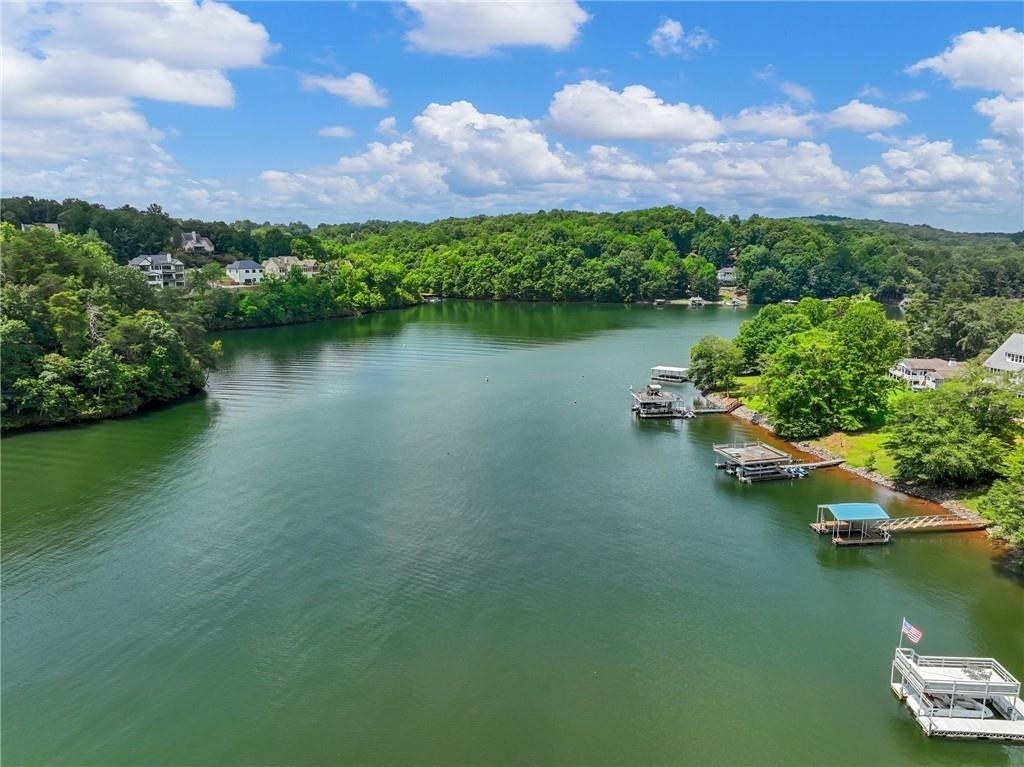 8079 Beachwood Drive - Photo 39