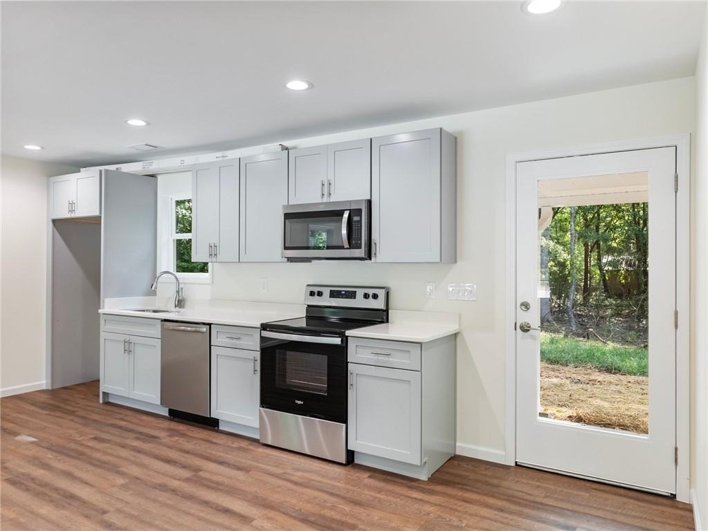 8079 Beachwood Drive - Photo 7