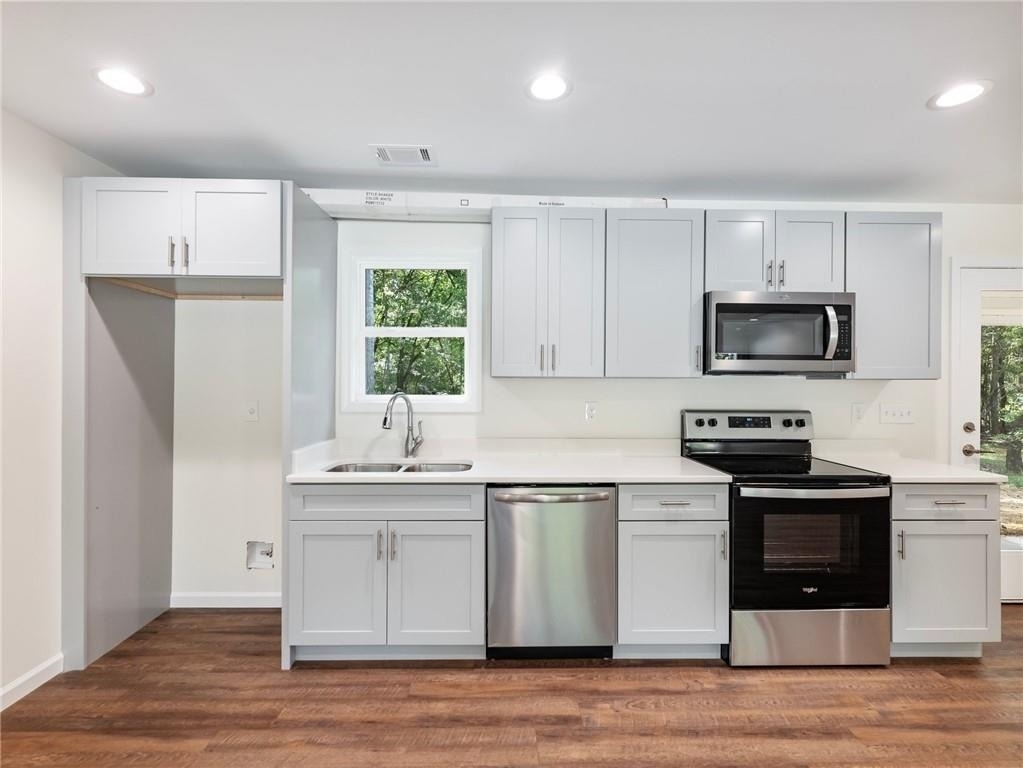8079 Beachwood Drive - Photo 6