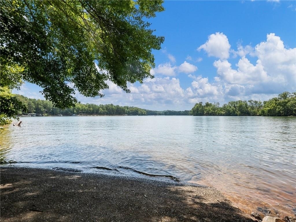 8079 Beachwood Drive - Photo 41