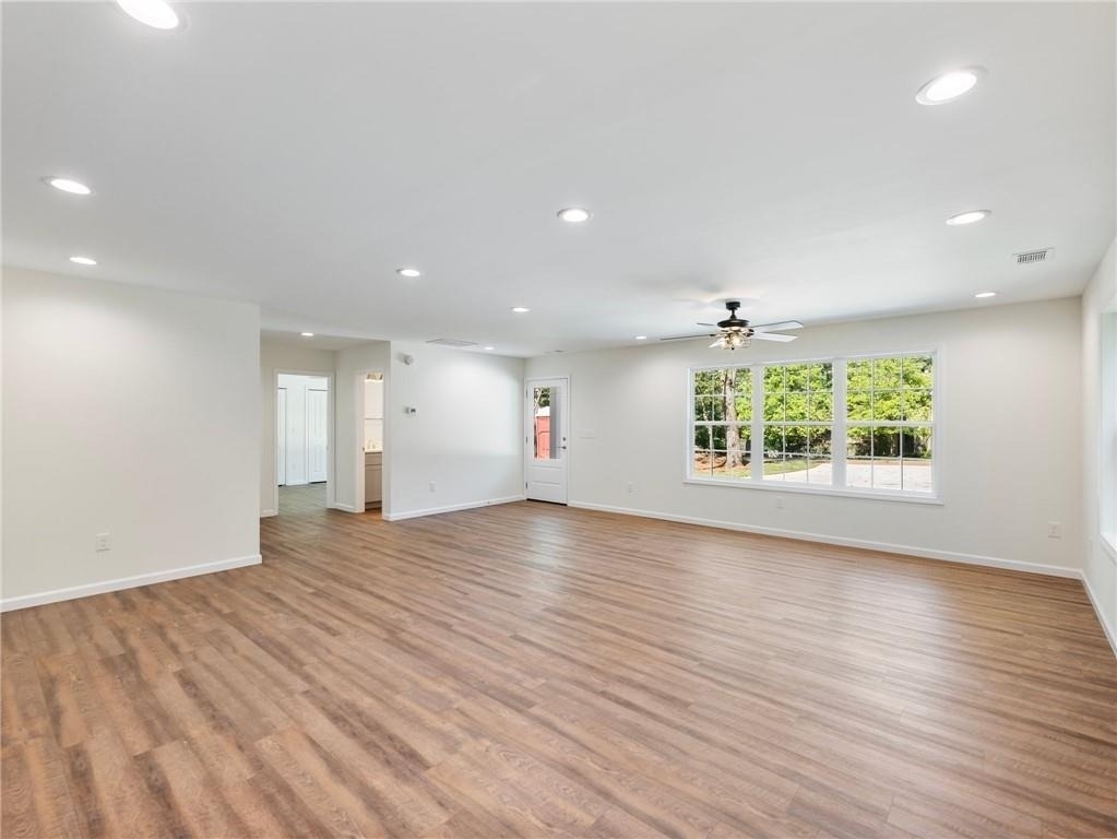 8079 Beachwood Drive - Photo 10
