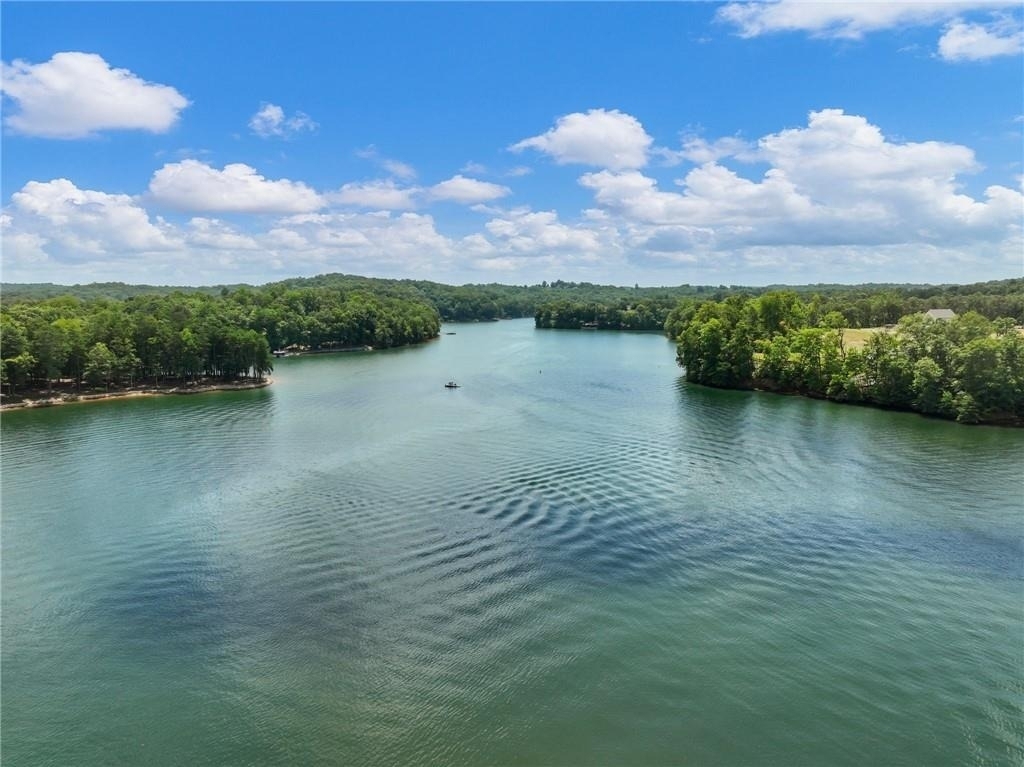 8079 Beachwood Drive - Photo 38