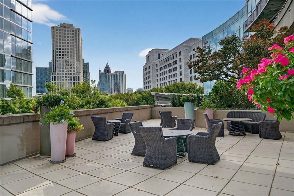 1080 Peachtree Street Ne - Photo 40